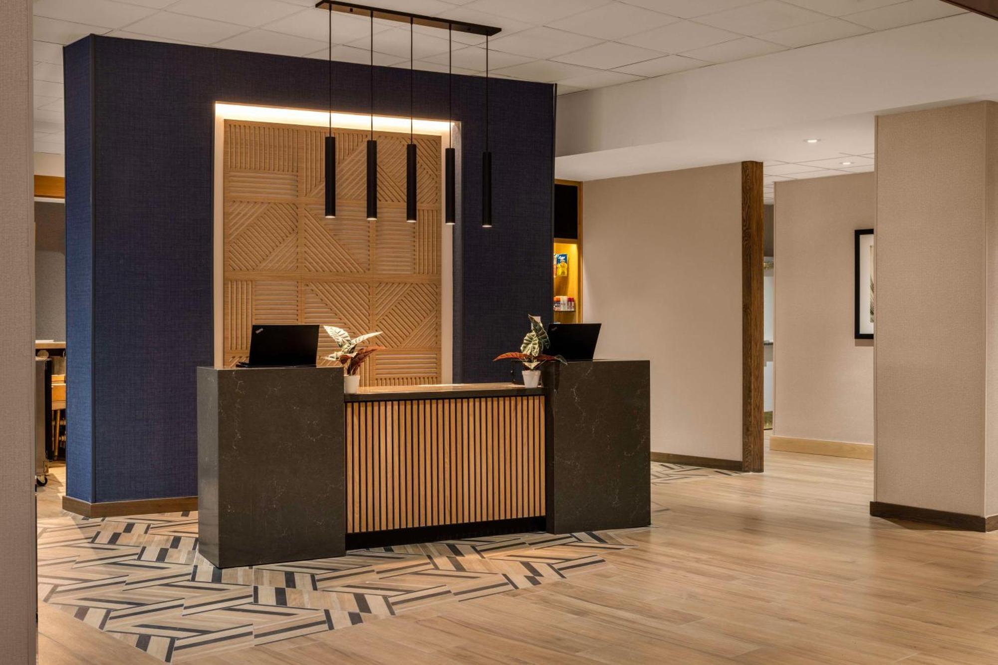Hyatt Place Atlanta/Cobb Galleria Смирна Екстериор снимка