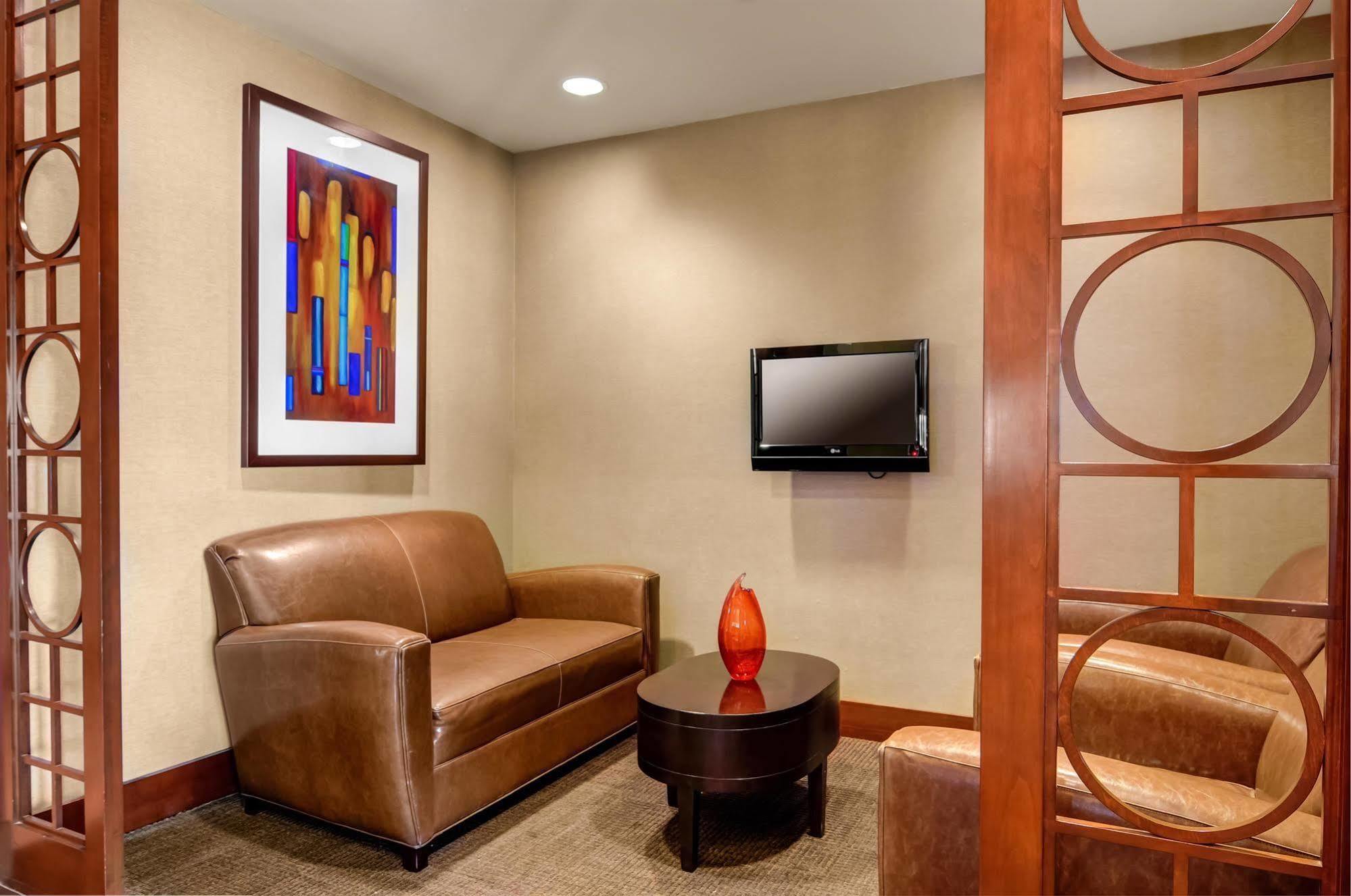 Hyatt Place Atlanta/Cobb Galleria Смирна Екстериор снимка