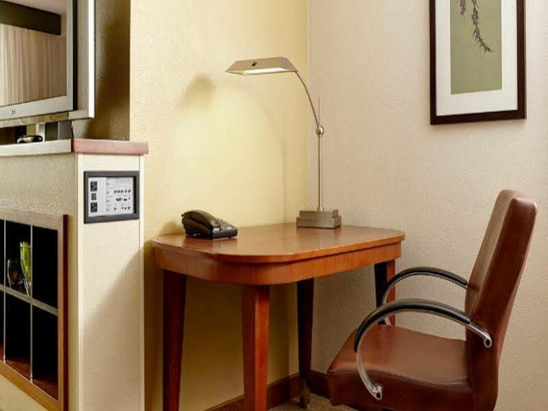Hyatt Place Atlanta/Cobb Galleria Смирна Екстериор снимка